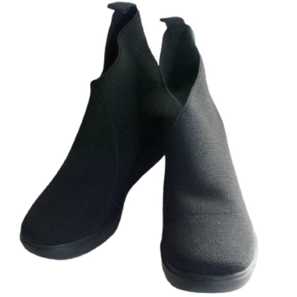 San Miguel Shoes - San Miguel Black Stretch Wedge Boots Size 8